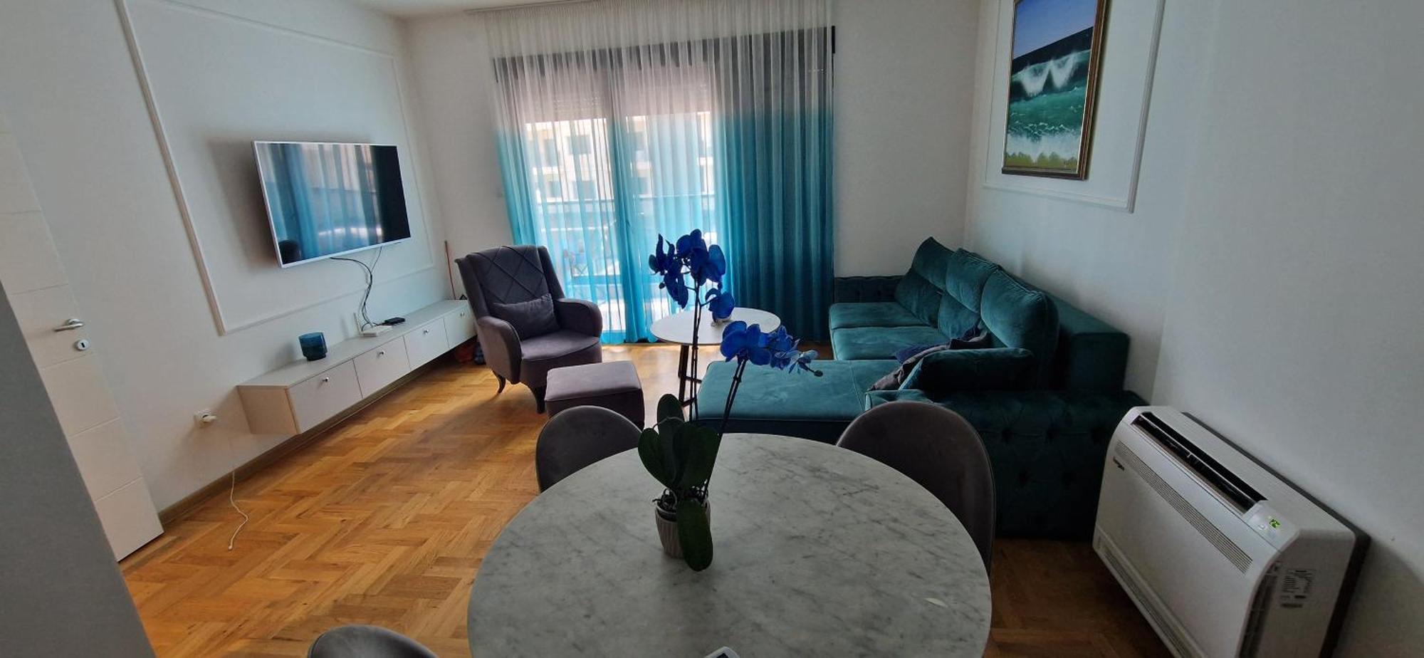 Plava Orhideja Apartment